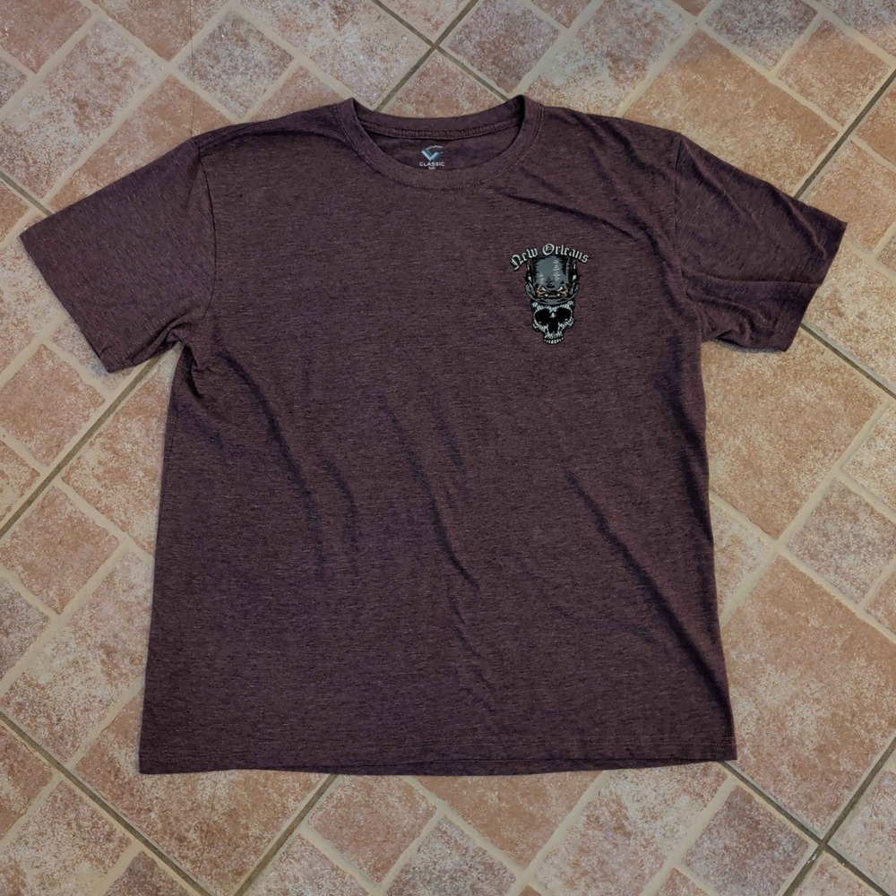 Classic Softi T-Shirt Mens XL Heather Burgundy New Orleans French Quarter Skull